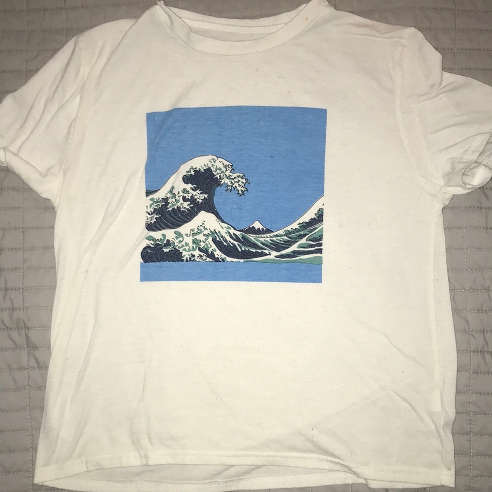 Shein t-shirt waves